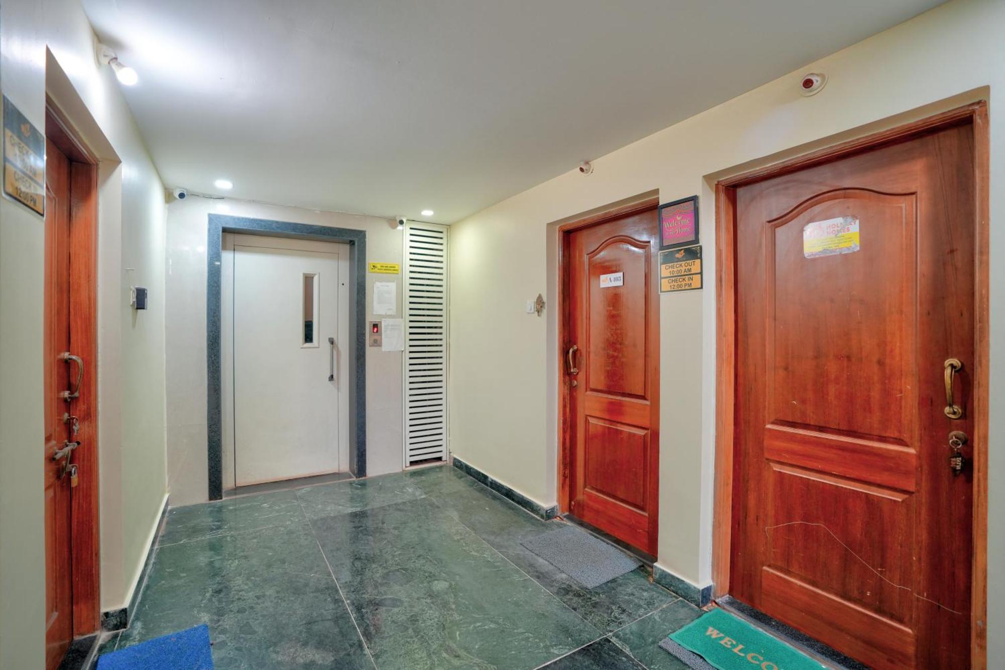 4Bhk Sparkling Apartment Near Beach Pool & Bar 2Bhkx2 فاغاتور المظهر الخارجي الصورة